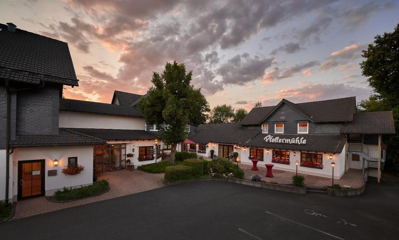 Hotel Pfeffermuehle Зиген Экстерьер фото