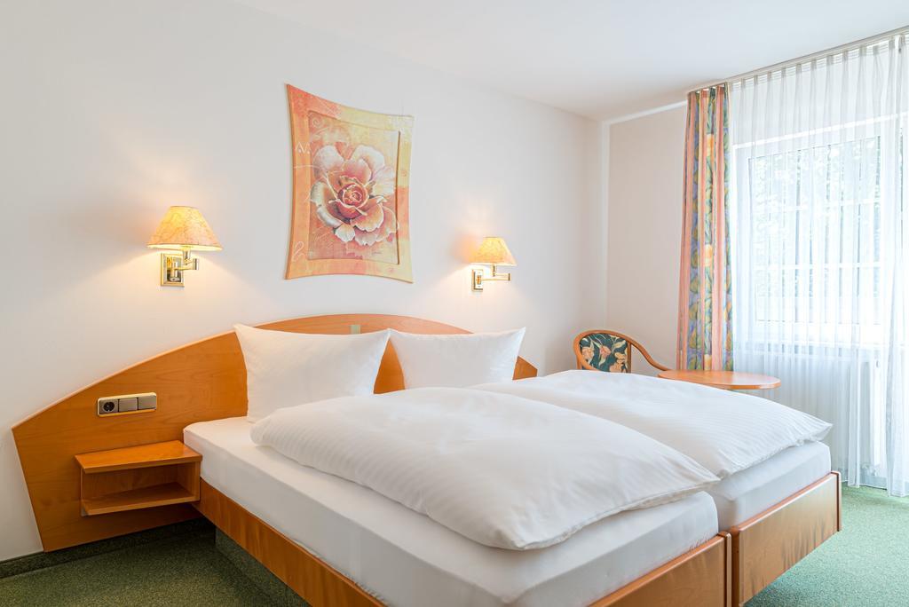Hotel Pfeffermuehle Зиген Экстерьер фото